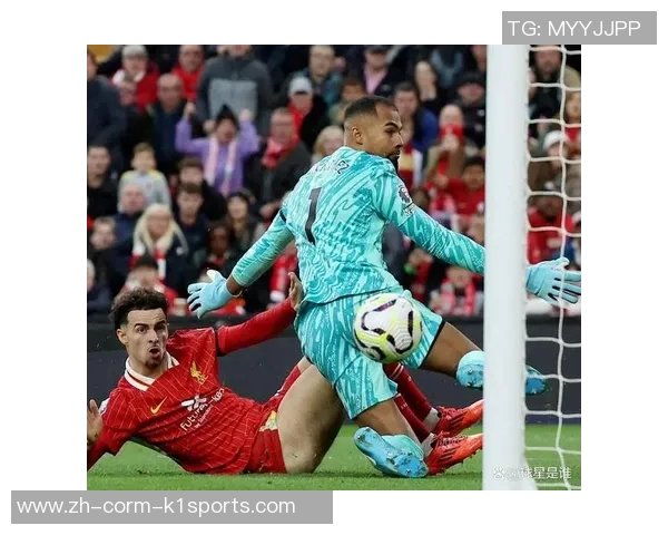 接连3场首发!利物浦新腰王上线 斯洛特变阵激活他 接连3场首发!利物浦新腰王上线 斯洛特变阵激活他